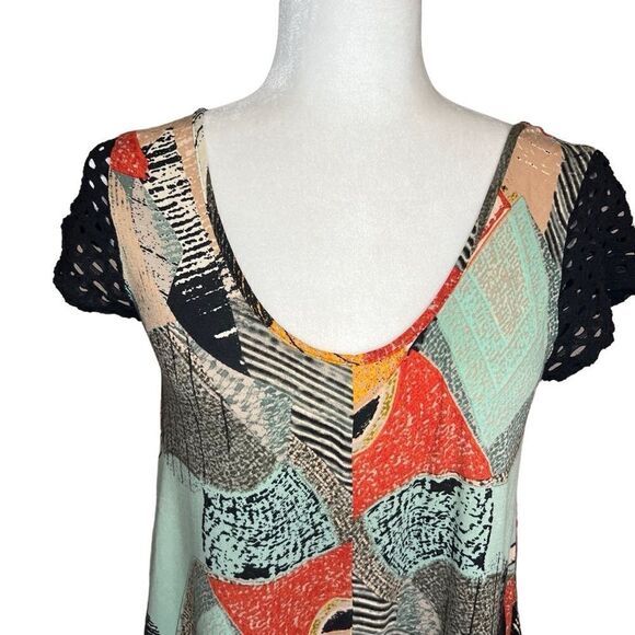 Anthropologie Weston Shirt with Black Lace Cap Sleeves. Sz Small Great Condition - Picture 2 of 12
